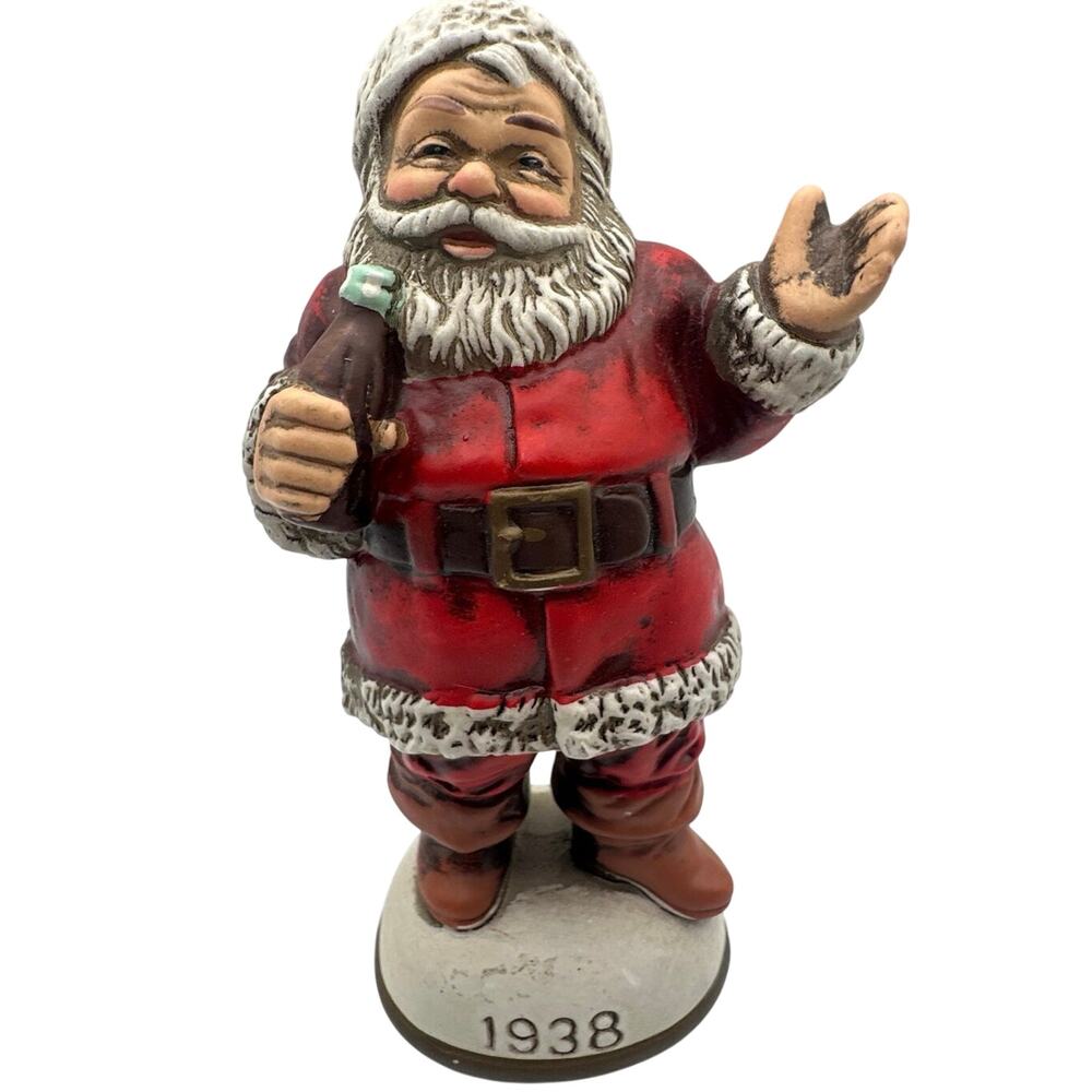 Vintage santa clause figurine from 1988 with the front date of 1938